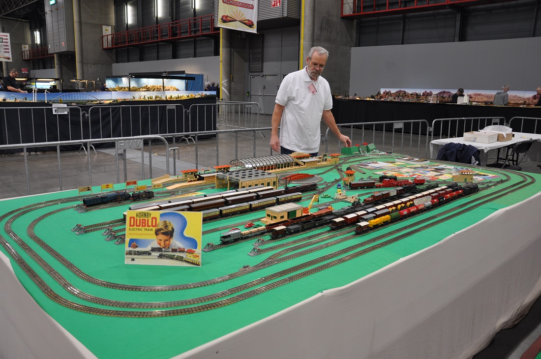 Dutch HRCA Hornby Dublo layout