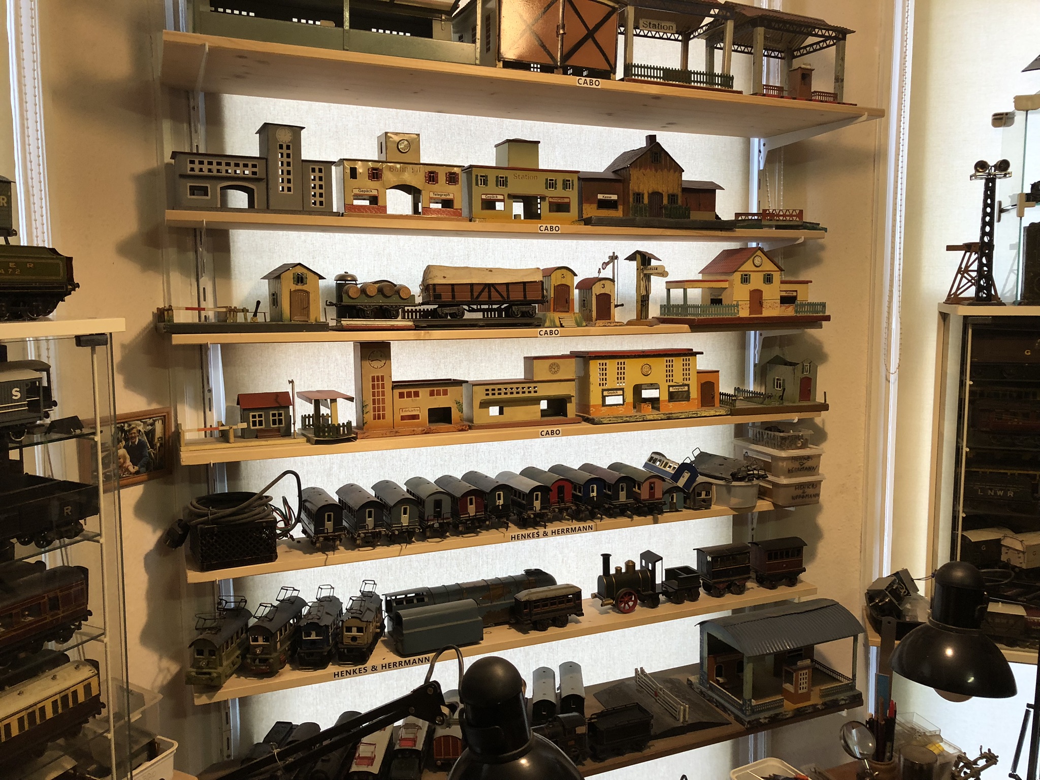 Vintage model railways trainroom