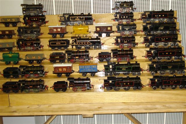 Hornby o-gauge black locos