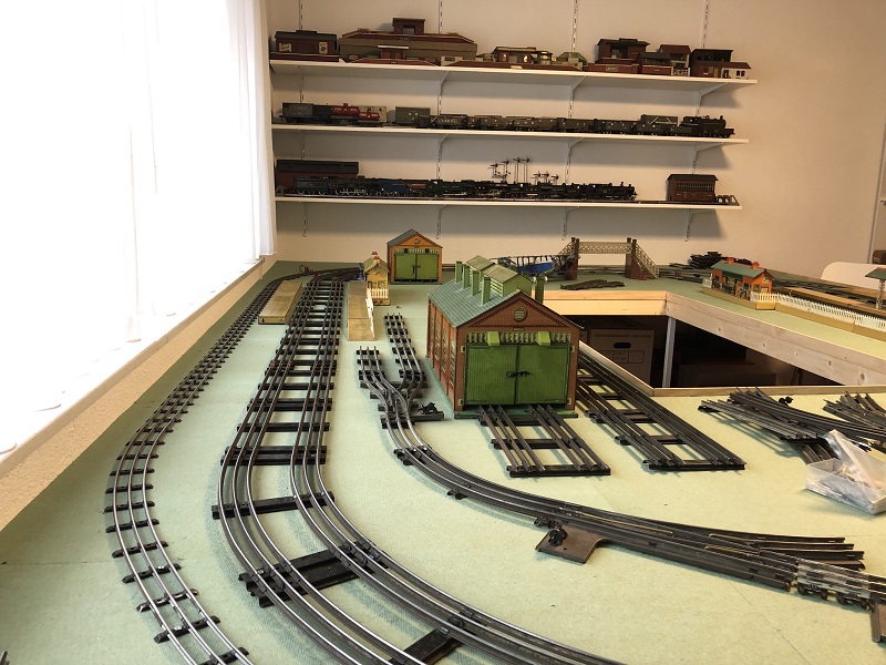 Building a Vintage model railway