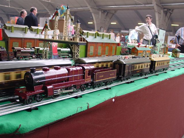 Hornby PLM loco with rare coaches